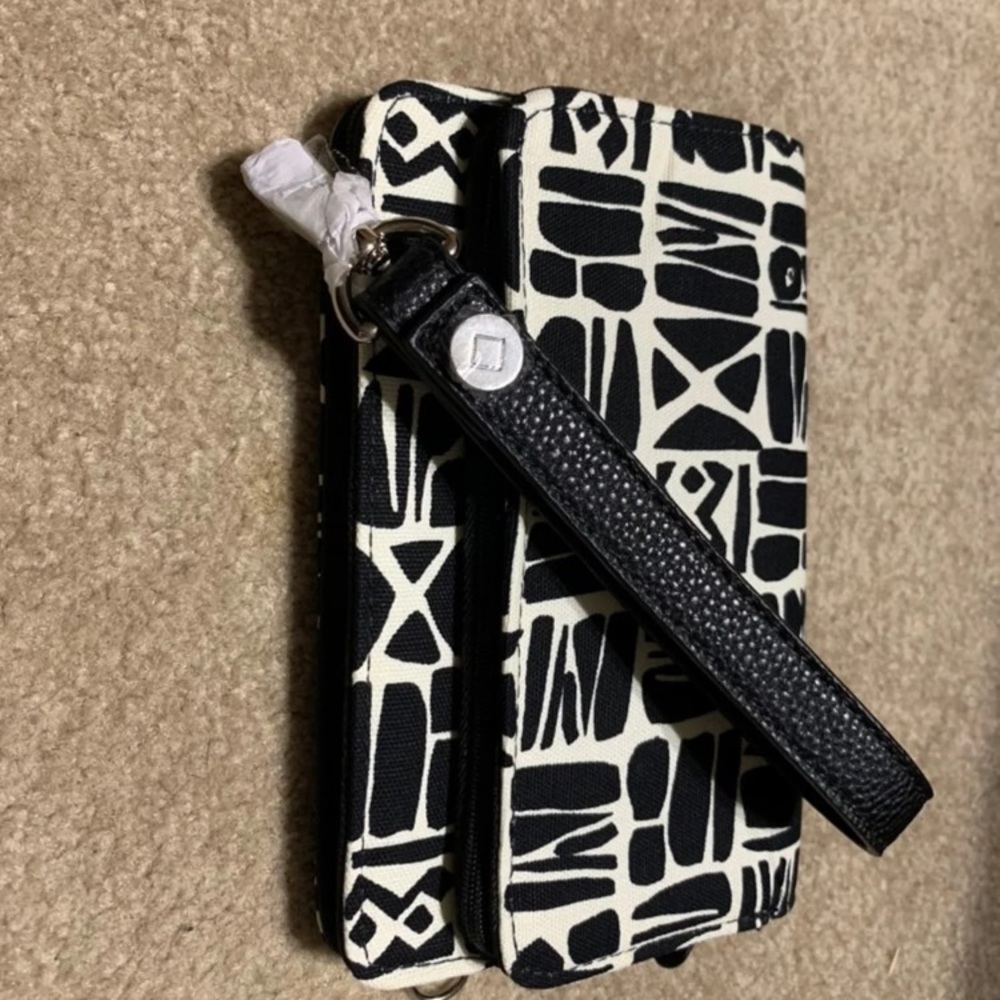 Thirtyone Perfect cents Wallet w/wristlet